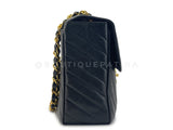 Chanel Vintage Chevron Caviar Maxi Flap Bag 1994 Black XL Classic 24k GHW