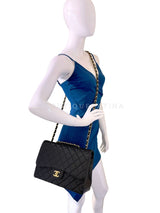 Chanel 2010 Black Caviar Jumbo Classic Flap Bag Single GHW RB5