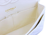 Chanel 2005 Vintage White Caviar Medium Classic Double Flap Bag 24k GHW 4RF