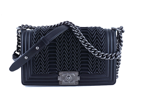 NWT Chanel Black 3D Pleated Le Boy Classic Flap, Medium Lambskin Bag - Boutique Patina
