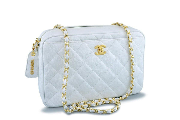 Rare Pristine Chanel White Caviar Quilted Classic Camera Case Clasp Bag - Boutique Patina