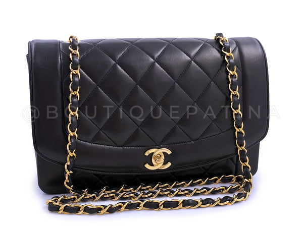 Pristine Chanel Vintage Black Medium Diana Flap Bag 24k GHW Lambskin