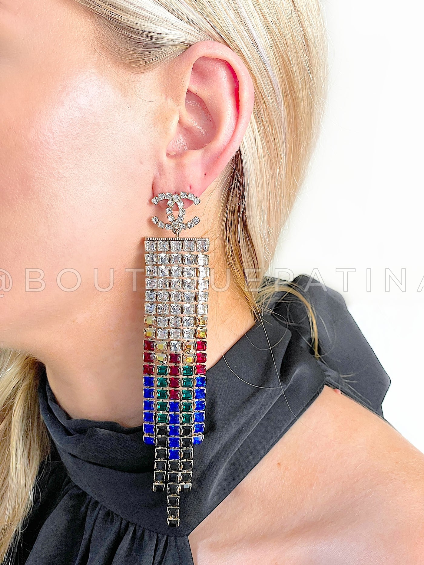 Chanel 19A Egypt Crystal Mesh Rainbow Strass Earrings Paris-New