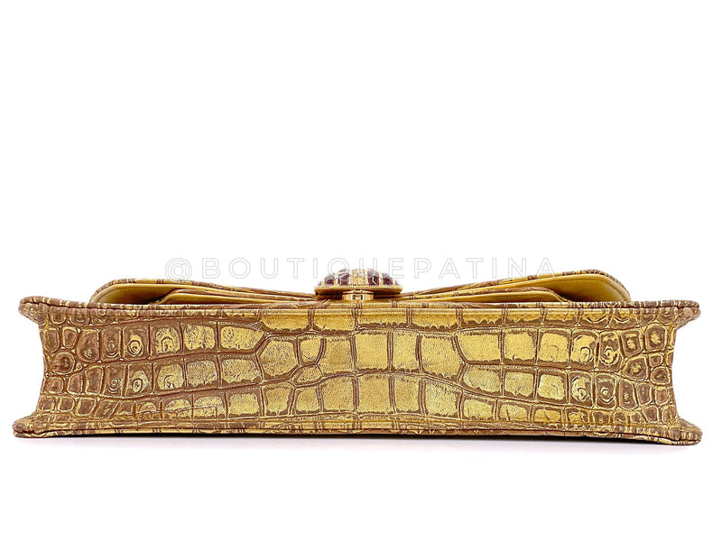 Chanel 19A Paris-New York Egypt Scarab Gold Crocodile Print Clutch Bag TI9