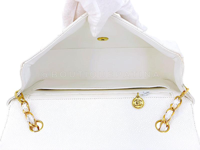 Chanel Vintage 1994 White Caviar Medium Diana Flap Bag 24k GHW – Boutique  Patina