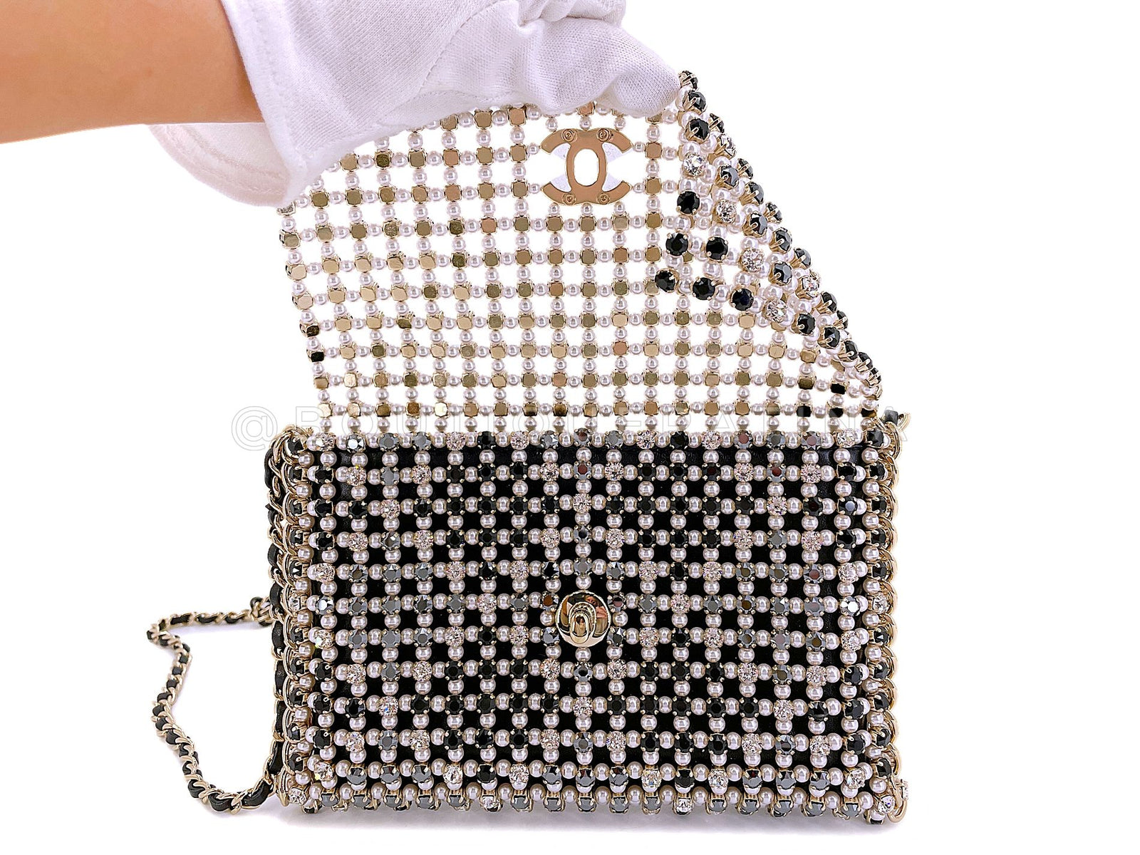 Chanel 2021 Evening Gold Pearls Crystal Flap Bag YTR – Boutique Patina