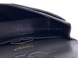 Chanel 2005 Vintage Black Caviar Medium Classic Double Flap Bag 24k GHW D3R