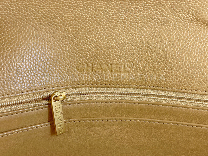 Chanel Vintage Beige Curved Caviar Jumbo Flap Bag 24k GHW Classic 2001 MQV