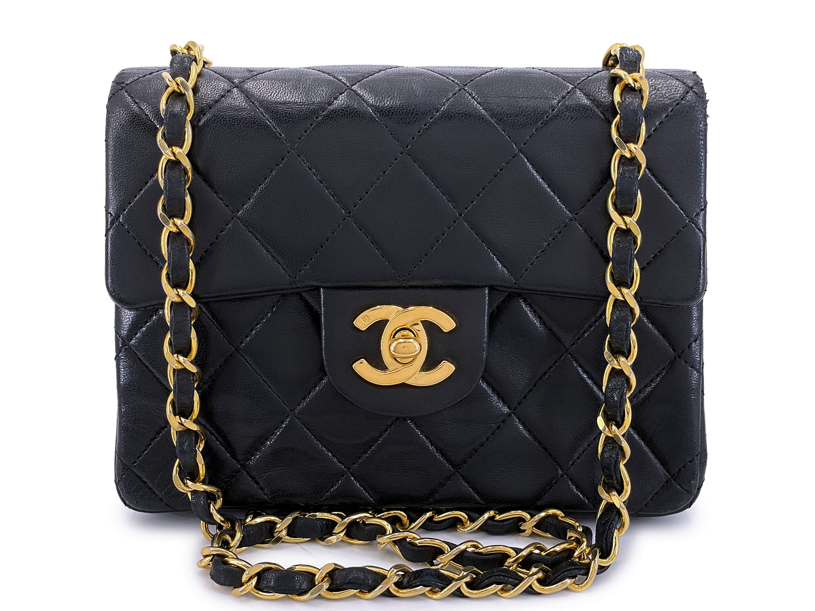 CHANELポシェット Chanel 1990 Vintage Black Square Mini Flap Bag 24k GHW Lambskin