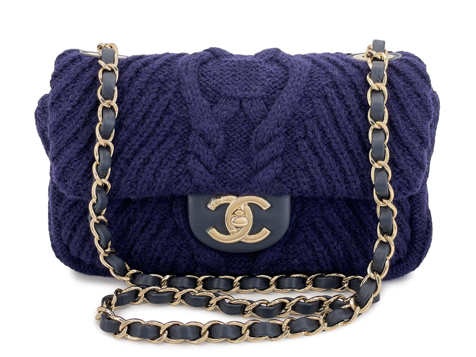 CHANEL ネイビー キルティング バッグ Chanel - Medium Trendy CC Flap Bag - Blue - CGHW - Pre-Loved – Bagista