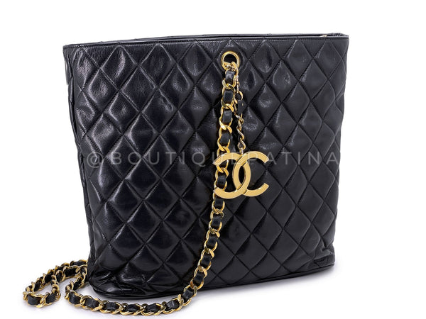Chanel 1989 Vintage Quilted Black Bucket Tote Bag CC Charm 8RG
