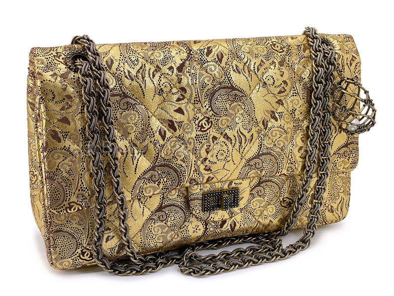 Chanel Vintage 2009 Paris-Moscou Gold Brocade 2.55 Reissue Flap Bag 226 Medium Moscow 7HH