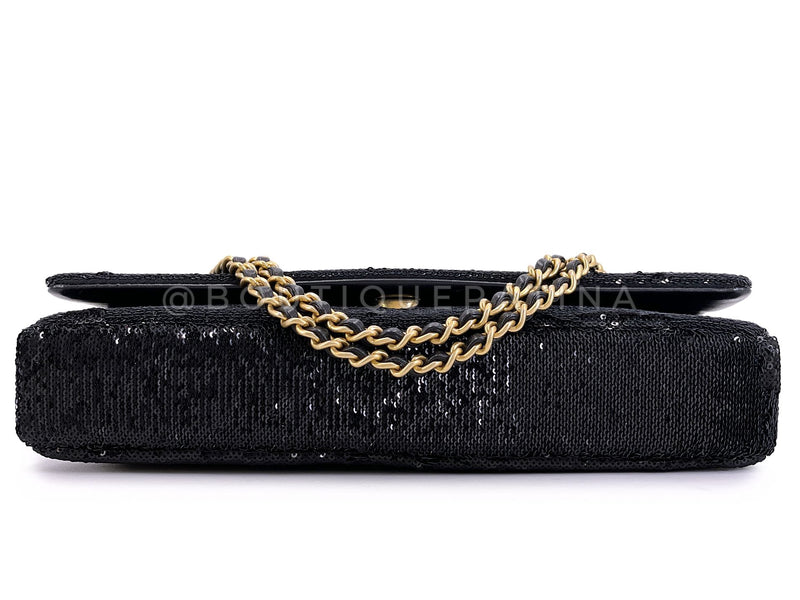 Chanel 18A Paris-Hamburg Sequin Evening Clutch on Chain "Dare to Disturb" Bag 7Y5