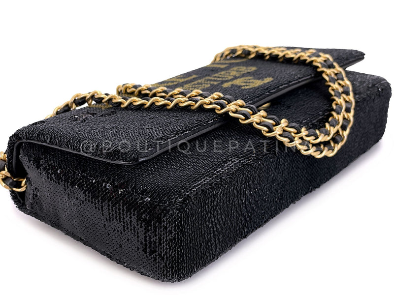 Chanel 18A Paris-Hamburg Sequin Evening Clutch on Chain "Dare to Disturb" Bag 7Y5