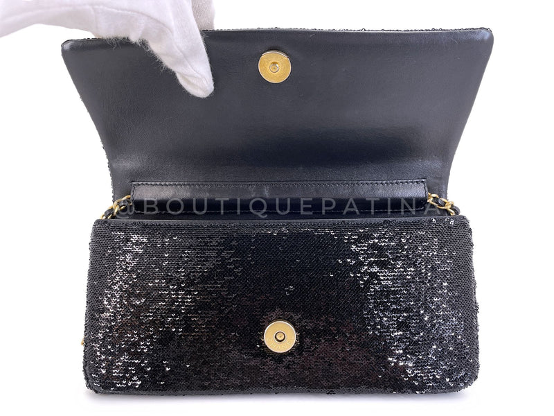 Chanel 18A Paris-Hamburg Sequin Evening Clutch on Chain "Dare to Disturb" Bag 7Y5