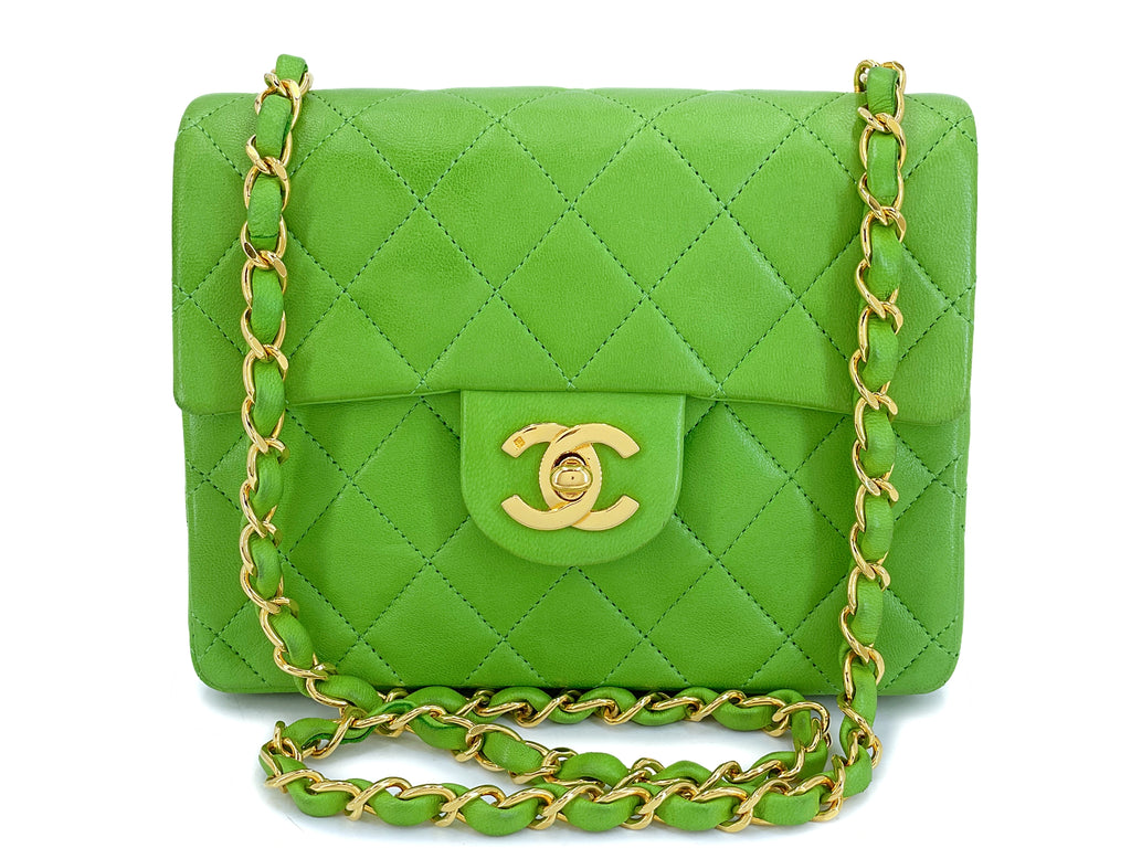 CHANELビンテージ 68469_01_1024x.jpg?v=1729162688