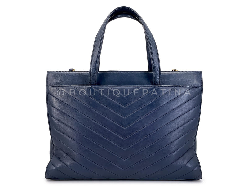 Chanel 2018 Navy Blue Reversed Chevron Convertible Business Tote Bag GHW 996