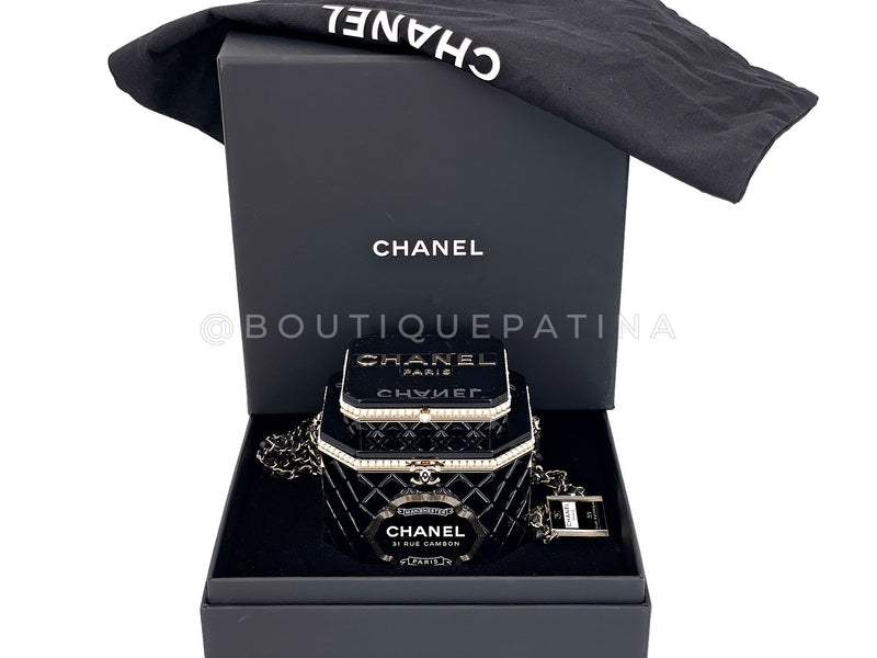 Chanel 2024 Paris-Manchester Tea Box Minaudière Clutch Evening Bag GHW 33R