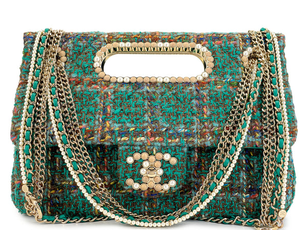 Chanel 2023 Paris-Dakar Green Tweed Pearl Wooden Real Catch Flap