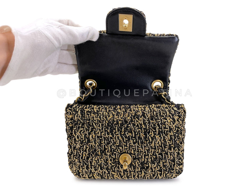 Chanel 19A Paris New York Egypt Métiers d'Art Square Mini Gold Spun Flap Bag X6D