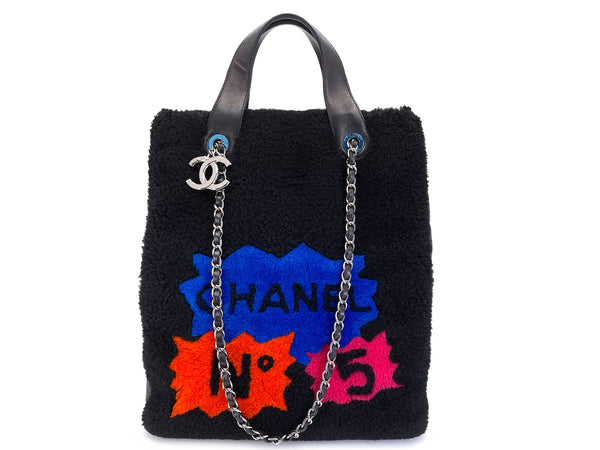 Chanel 2014 Black Supermarket Shearling NS Tote Bag SHW Comic Multicolor Black BYN