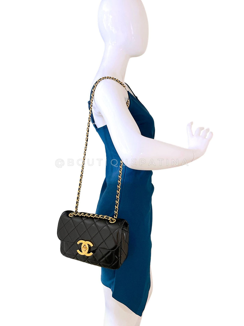 Chanel 2024 Quilted Maxi CC Mini Flap Bag GHW 06O