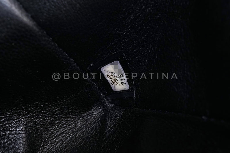 Chanel 2002 Vintage Black Caviar Small Classic Double Flap Bag 24k GHW  9TI