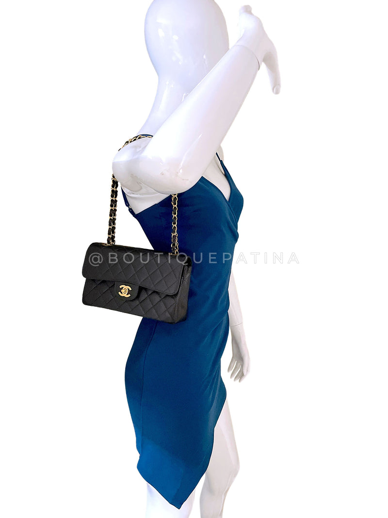 Chanel 2002 Vintage Black Caviar Small Classic Double Flap Bag 24k GHW  9TI