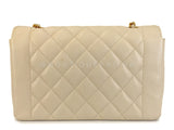 Chanel 1994 Vintage Pale Beige Caviar Medium Diana Flap Bag 24k GHW XI2