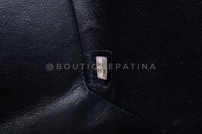 Chanel 2003 Vintage Black Caviar Jumbo Classic Flap Bag 24k GHW  UVR