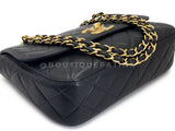 Rare Chanel Vintage Black Caviar Curved Jumbo CC Classic Flap Bag GHW ZI9