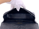 Chanel 2004 Vintage Black Caviar Medium Classic Double Flap Bag 24k GHW D3R