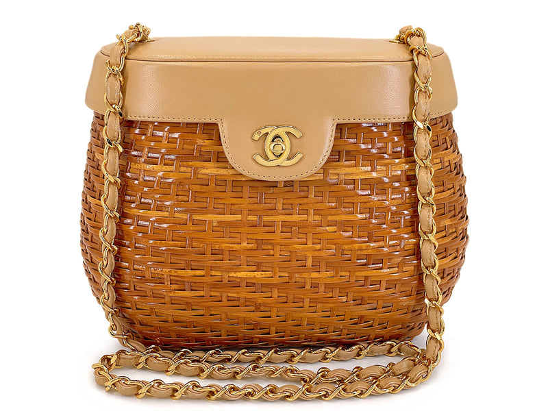 Chanel 1997 Vintage Wicker and Beige Picnic Basket Vanity Bag FTT