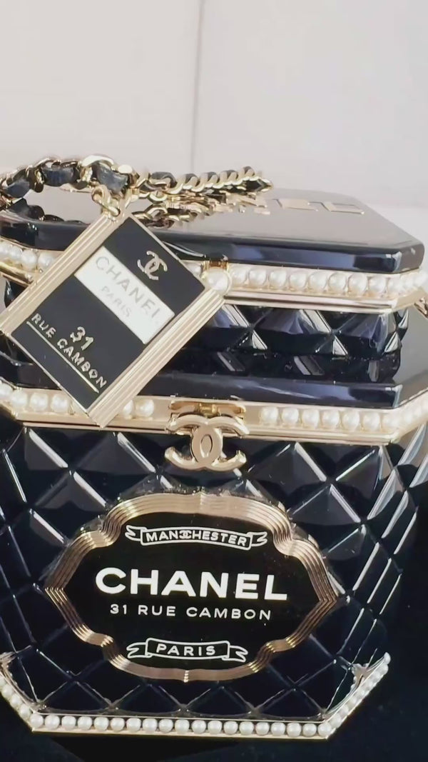 Chanel 2024 Paris-Manchester Tea Box Minaudière Clutch Evening Bag GHW 33R