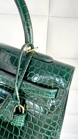 Hermès Vert Cypress Shiny Porosus Crocodile Kelly Bag Sellier 35cm 24k GHW Dark Green XYJ