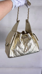 Chanel Metallic Gold Caviar 25 Small Hobo Tote Bag Small GHW 44G