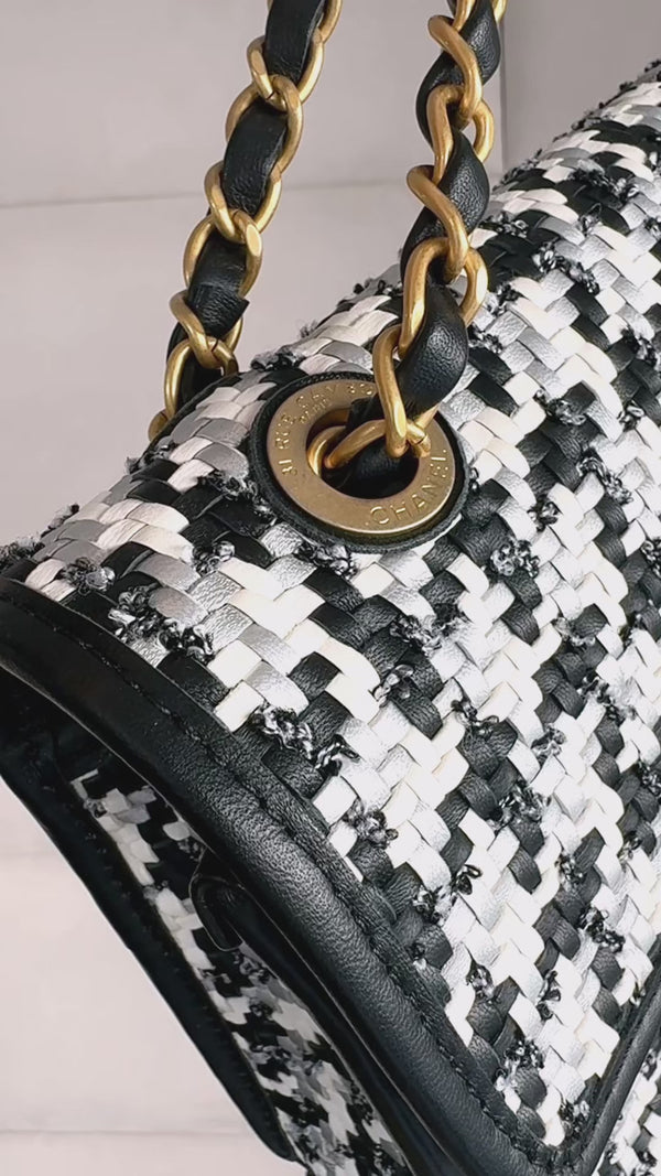 Chanel 23C Woven Houndstooth Black White Flap Bag GHW BD9