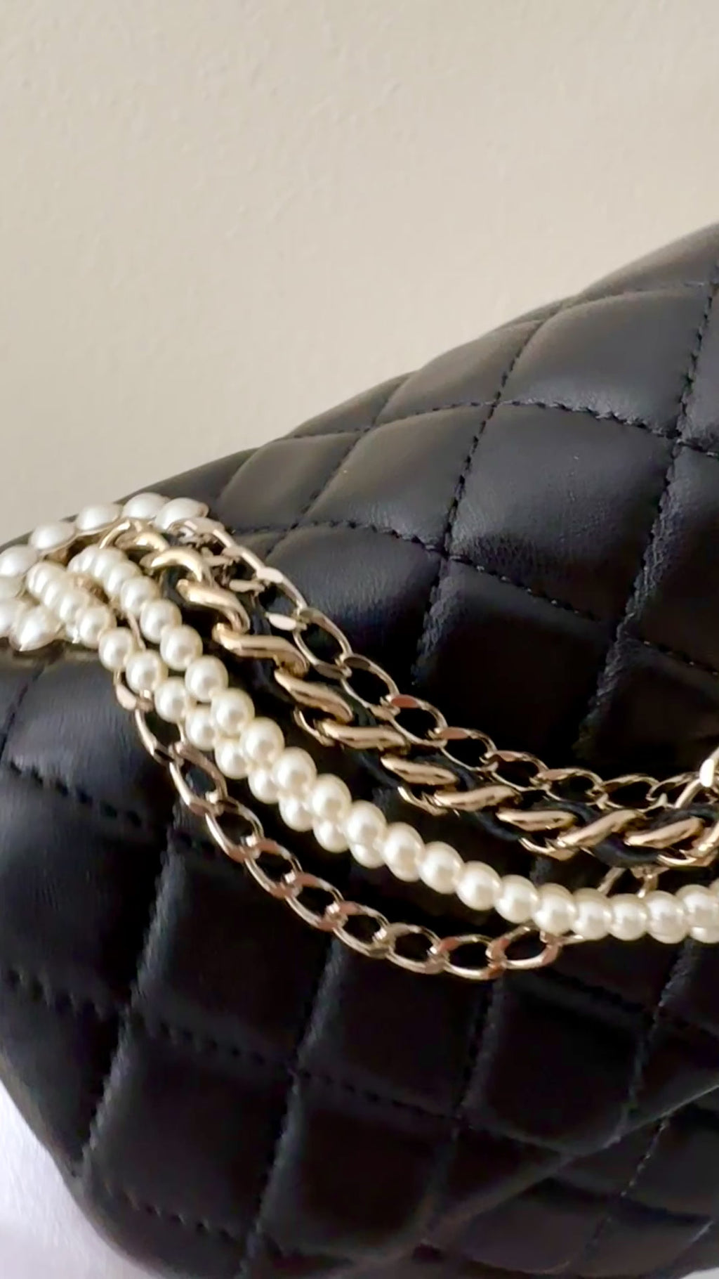 Chanel Black Westminster Pearl and Chain Flap Bag – Boutique Patina