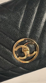 Chanel 1992 Black Vintage Chevron Caviar Encircled CC Flap Bag 24k GHW 2XV
