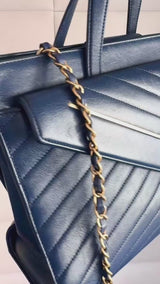 Chanel 2018 Navy Blue Reversed Chevron Convertible Business Tote Bag GHW 996