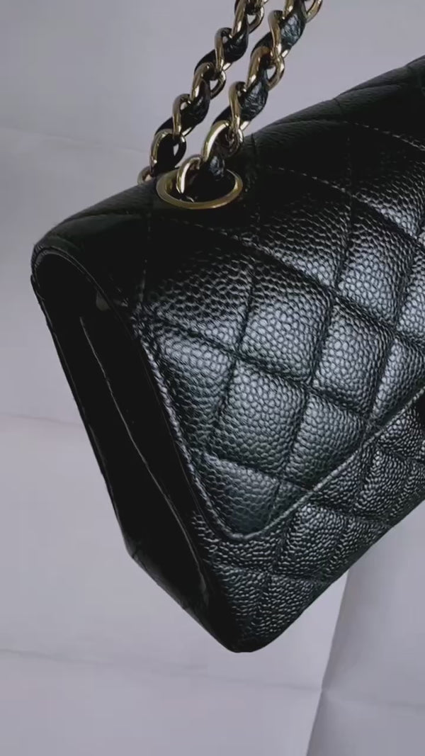Chanel 2002 Vintage Black Caviar Small Classic Double Flap Bag 24k GHW  9TI