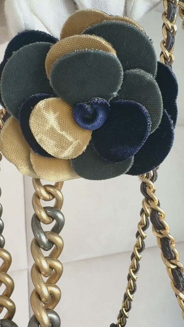 Chanel 2018 Paris-Cosmopolite Métiers d'Art Velvet Mini Flap Bag