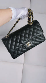 Chanel 2004 Vintage Black Caviar Medium Classic Double Flap Bag 24k GHW D3R