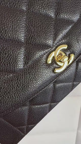 Chanel 1997 Vintage Brown Caviar Medium Diana Flap Bag 24k GHW 2C4