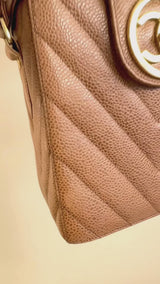 Chanel Vintage Caviar Caramel Brown Chevron Encircled CC N/S Vanity Case Bag MSC