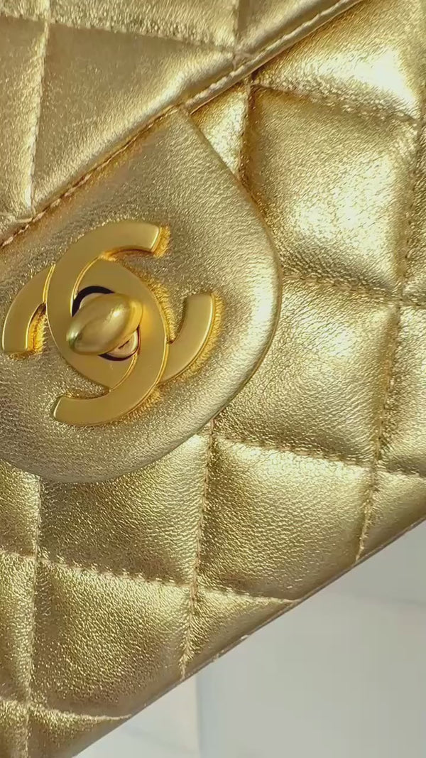 Chanel 2001 Vintage Gold Square Mini Flap Bag 24k GHW Lambskin ZIW