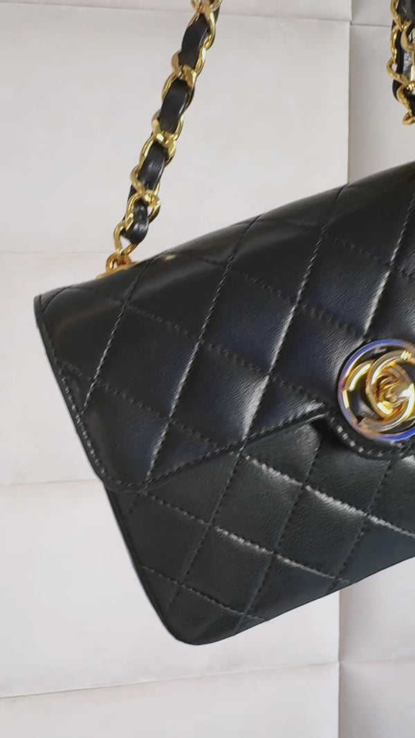 Pristine Chanel 1993 Vintage Mini Encircled CC Flap Bag 24k GHW Black Lambskin OOS