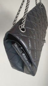 Chanel Black Medium 226 2.55 Reissue Classic Double Flap Bag RHW 1IJ