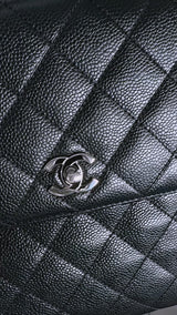 Chanel 2000 Vintage Black Caviar Classic Kelly Bag SHW 5HQ