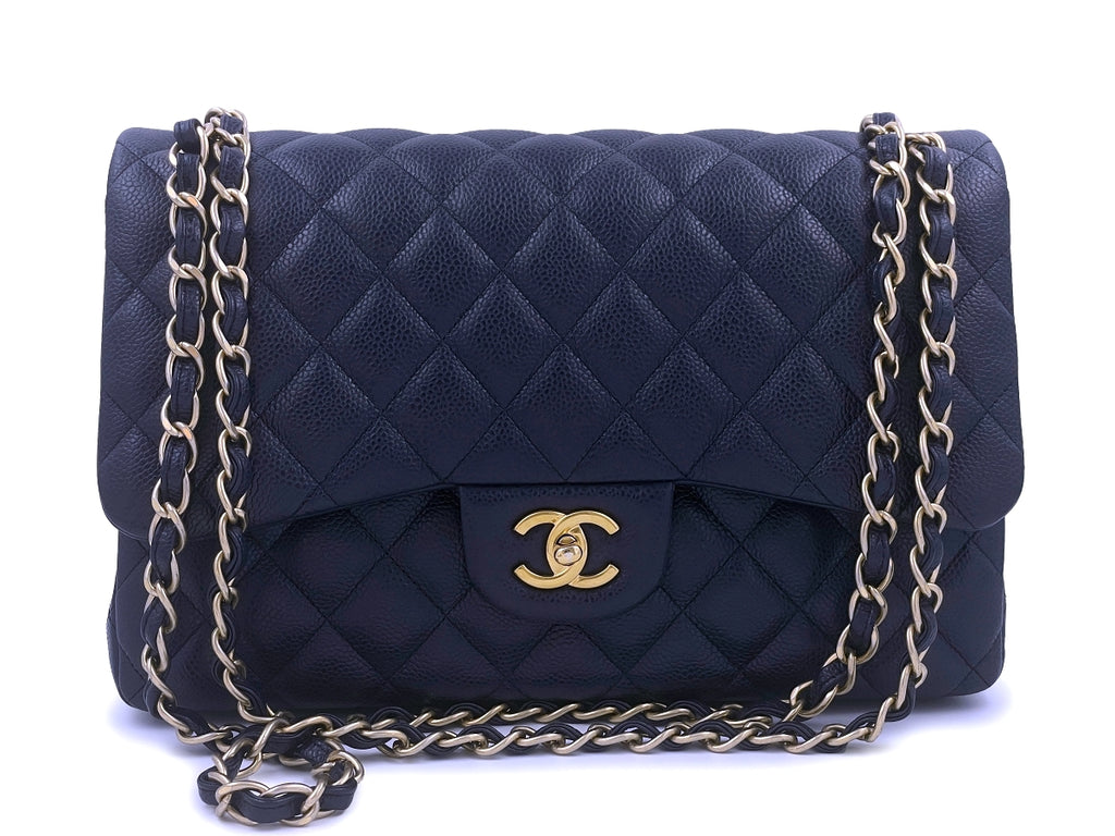 CHANEL Caviar Quilted Jumbo Double Flap Navy Blue 1272926